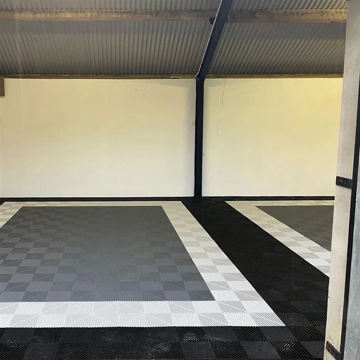 Hot Seller Durable Best Quality Flexible Garage Floor Tiles High Quality Pvc Flooring For Garage For Carwash Detailing Shop