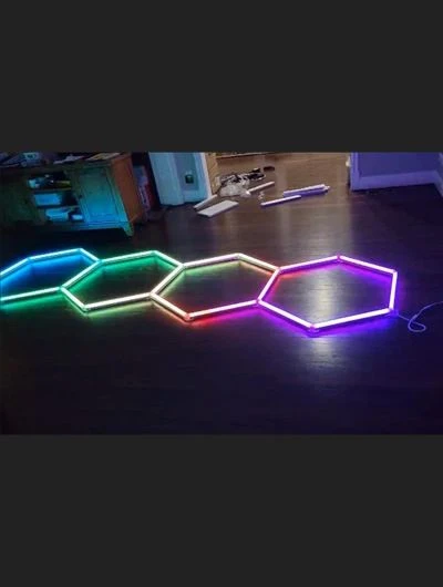 RGB шестоъгълни светлини за гараж